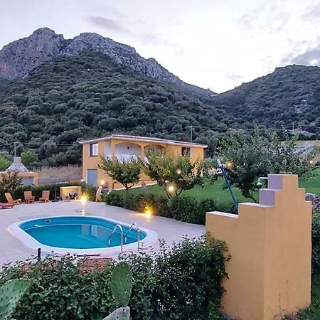 Villa Indipendente con PISCINA USO ESCLUSIVO Siniscola Esterno foto